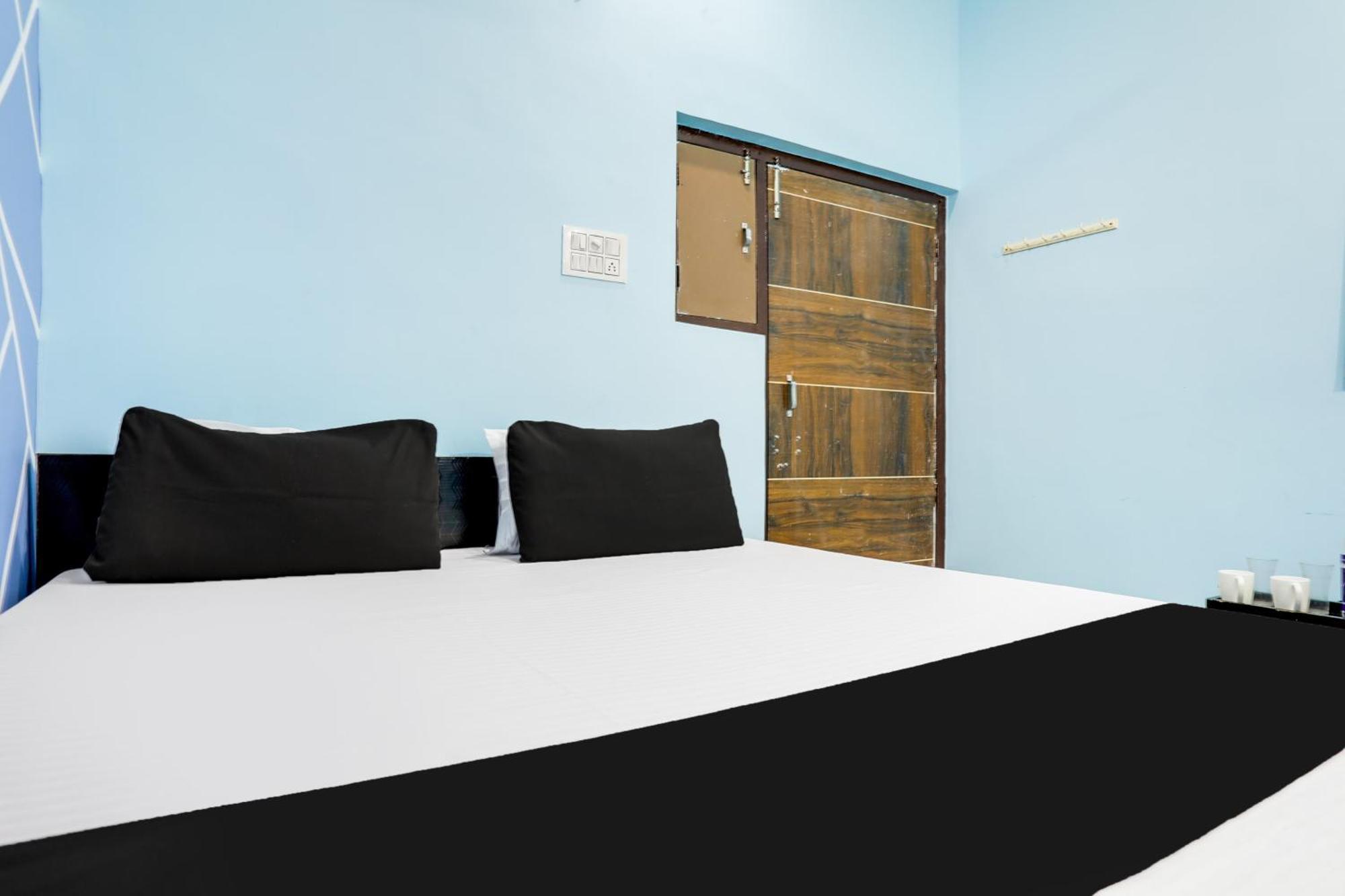 Spot On Hotel Impression Patna  Kültér fotó